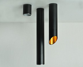 Накладной светильник Italline M03-004 черный арт. M03-004 black/gold