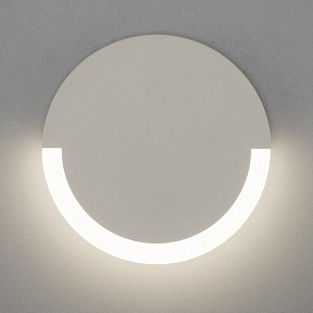 Накладной светильник Eurosvet Radiant белый арт. 40147/1 LED белый 5W
