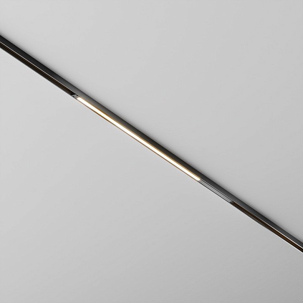 Накладной светильник Maytoni Technical Базис черный арт. TR240-4-12WTW-DSZ-B