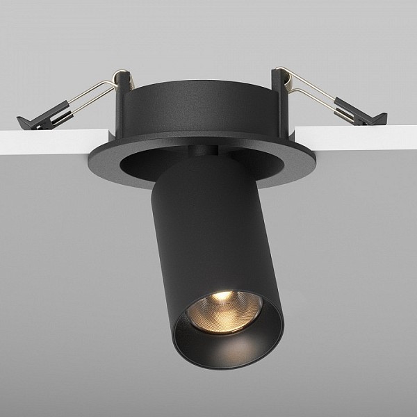 Встраиваемый светильник Maytoni FOCUS LED черный арт. C071CL-7W2.7K-B