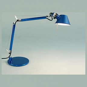 Настольная лампа офисная Artemide  зеленый арт. A011850