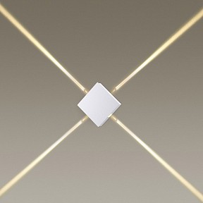 Накладной светильник Odeon Light Vista белый арт. 4258/8WL