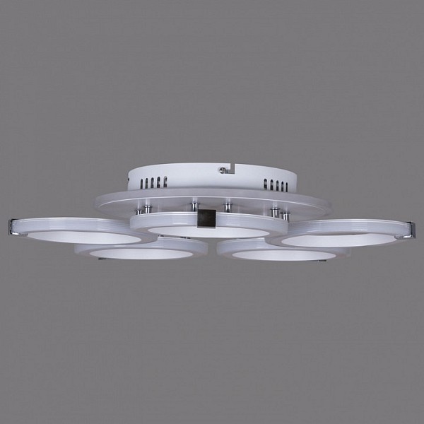 Потолочная люстра Reluce 06319 белый арт. 06319-3.3-05 WH+CR (RGB)