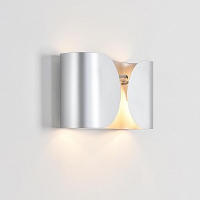 Накладной светильник Lumion MODERNI металл арт. 8389/2W