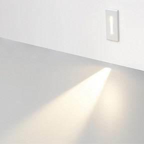 Встраиваемый светильник Odeon Light Escala белый арт. 7055/3WL