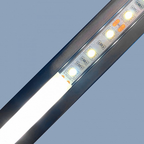 Профиль Apeyron Electrics  черный арт. 08-07-ЧБ