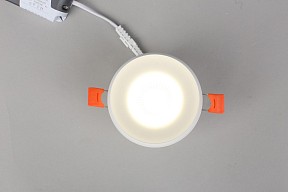 Встраиваемый светильник Omnilux Genova белый арт. OML-102809-06