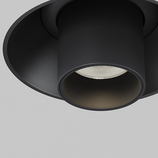 Встраиваемый светильник Maytoni Focus T черный арт. C140TRS-L300-7W4K-B