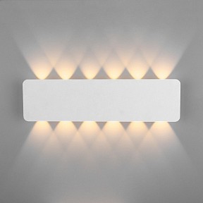 Накладной светильник Elektrostandard Angle белый арт. a055777