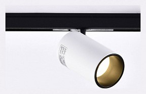 Светильник на штанге Wertmark WTL черный арт. WTL.O10.007.40.09