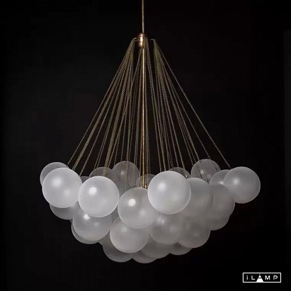 Люстра на штанге iLamp Globe золото арт. 10099P/3-D800 GL-WH