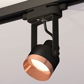 Светильник на штанге Ambrella Light XT черный арт. XT6602045