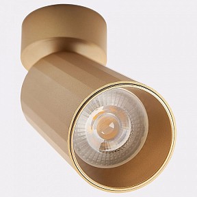 Светильник на штанге Italline IT08-8001 черный арт. IT08-8011 gold
