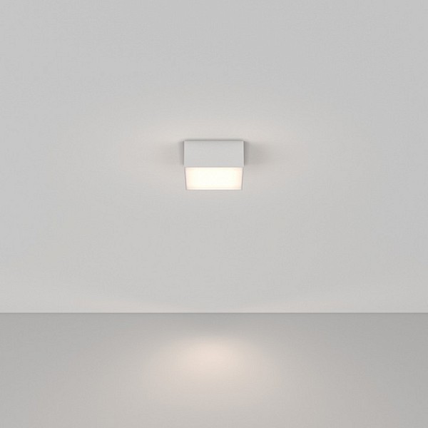 Накладной светильник Maytoni Zon белый арт. C032CL-12W4K-SQ-W