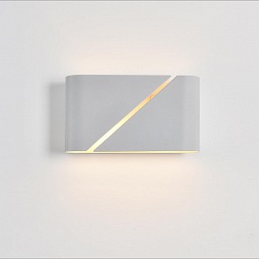 Накладной светильник Lumion MODERNI белый арт. 8391/2W