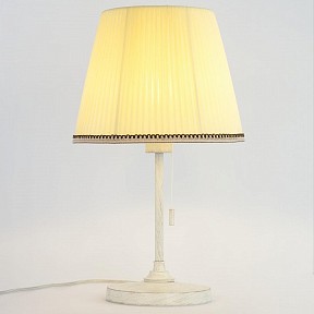 Настольная лампа декоративная Citilux Линц белый арт. CL402723