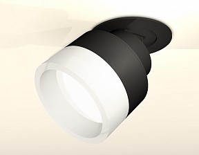 Встраиваемый светильник Ambrella Light XM черный арт. XM8102520