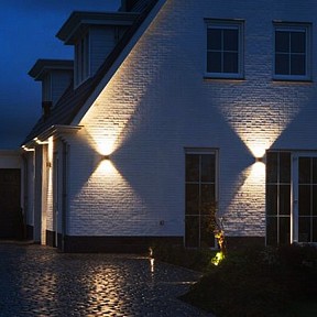 Накладной светильник Reluce  черный арт. 86831-9.2-002KT LED2*1W BK