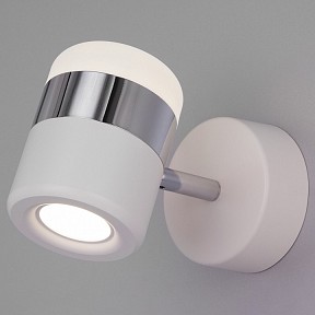 Бра Eurosvet Oskar белый арт. 20165/1 LED хром/белый 9W