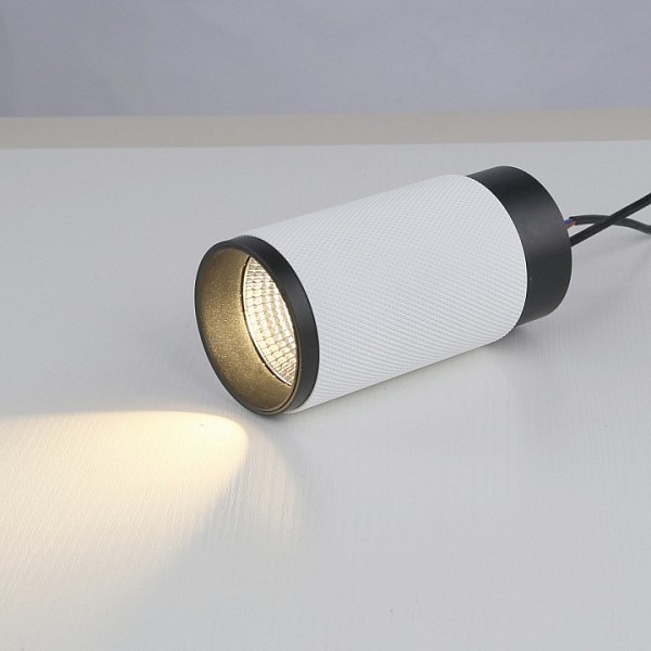 Накладной светильник iLedex Technical Delta черный арт. 1954-10W-3000K-36 BK+WH