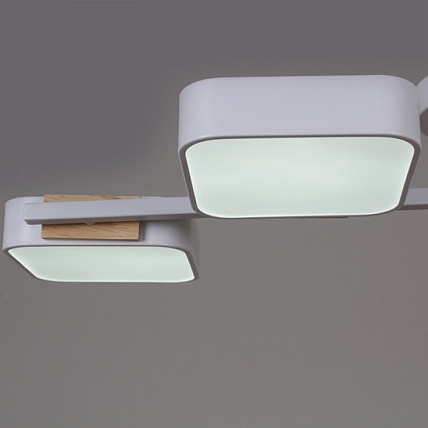 Люстра на штанге Reluce  белый арт. 03361-0.3-04 WH+WOOD
