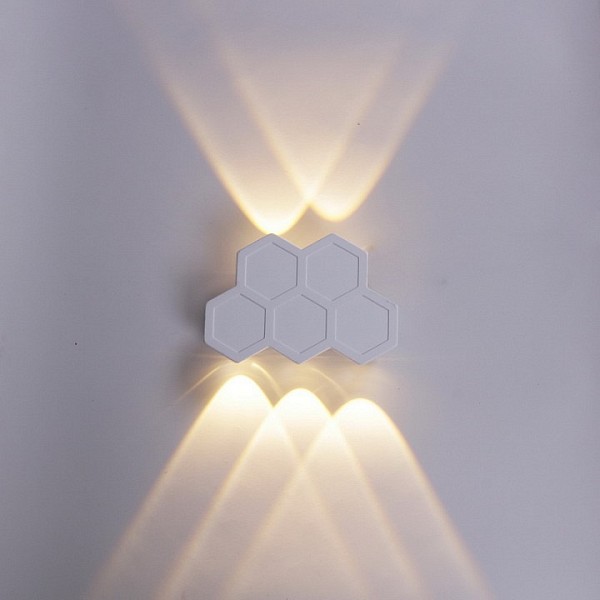 Накладной светильник Reluce  белый арт. 86222-9.2-005U LED5*1W WT